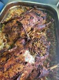 Печени прасенце или пуйка с кисело зеле
Печенo прасенце