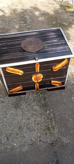 Ladă rustică pentru depozitat lemne