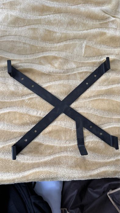 Крепление на стену для PS4 PRO