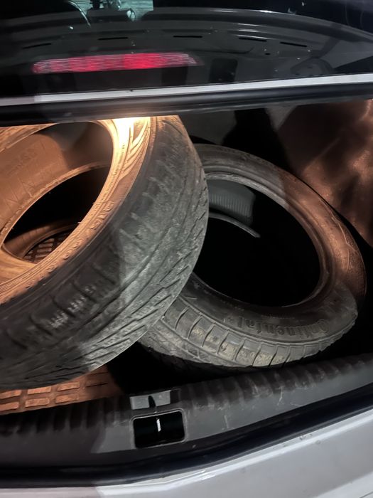 Продам шины б/у размер 16