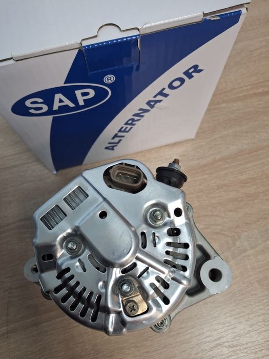 Генератор тойота камри-20