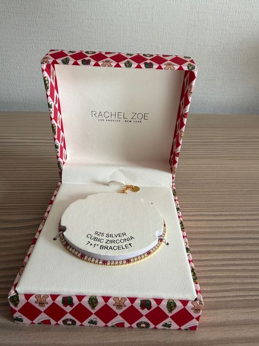 Brățară mâna femei