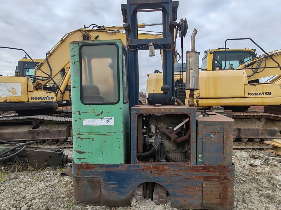 Dezmembrez stivuitor lateral MTS