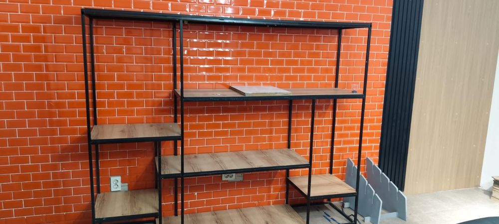 Продам стеллажи для магазинов