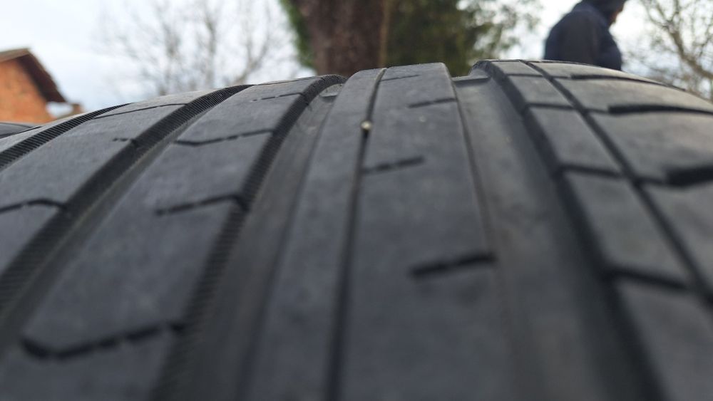 245 40 18 Kuston 0824г.