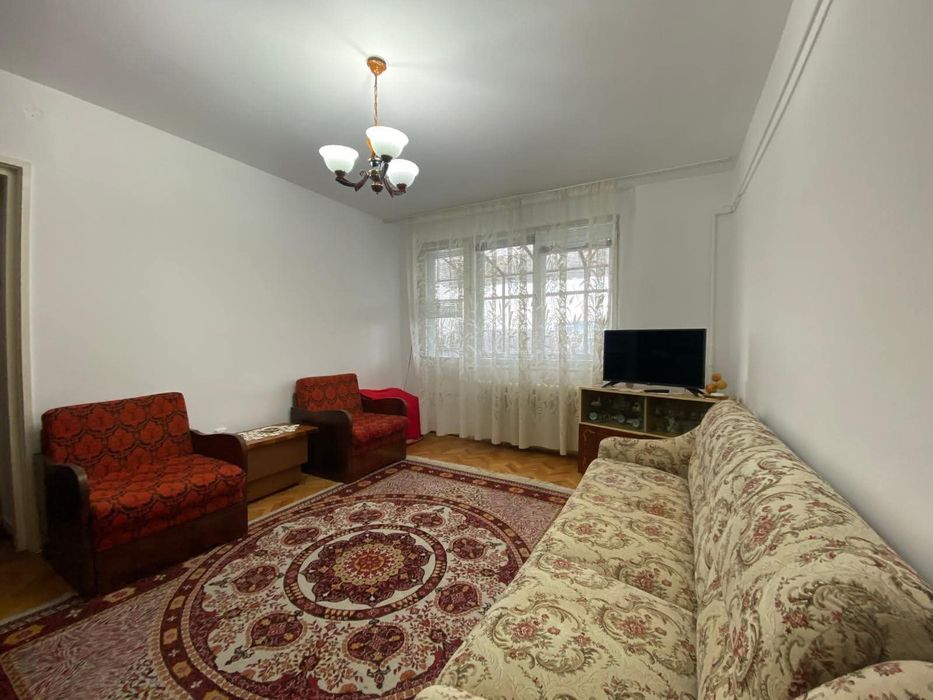 Vand Canapea extenisila 3 locuri