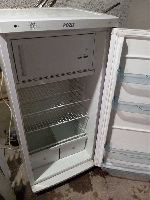 Холодильник ROZIS срочно