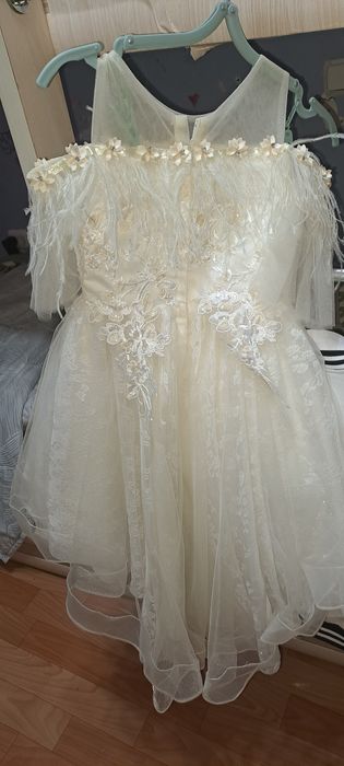 Платье на девочку