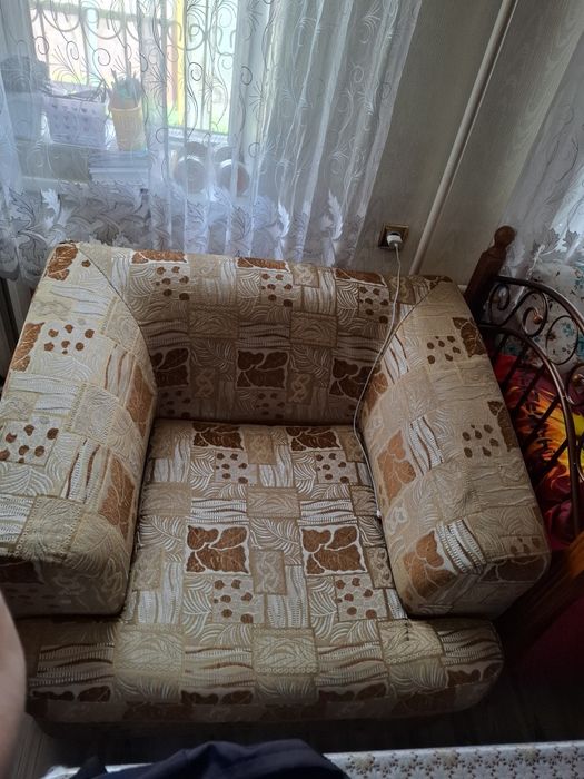 Кресло в хорошем состоянии