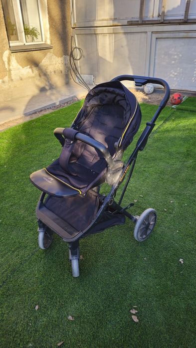 Продам коляску ining baby