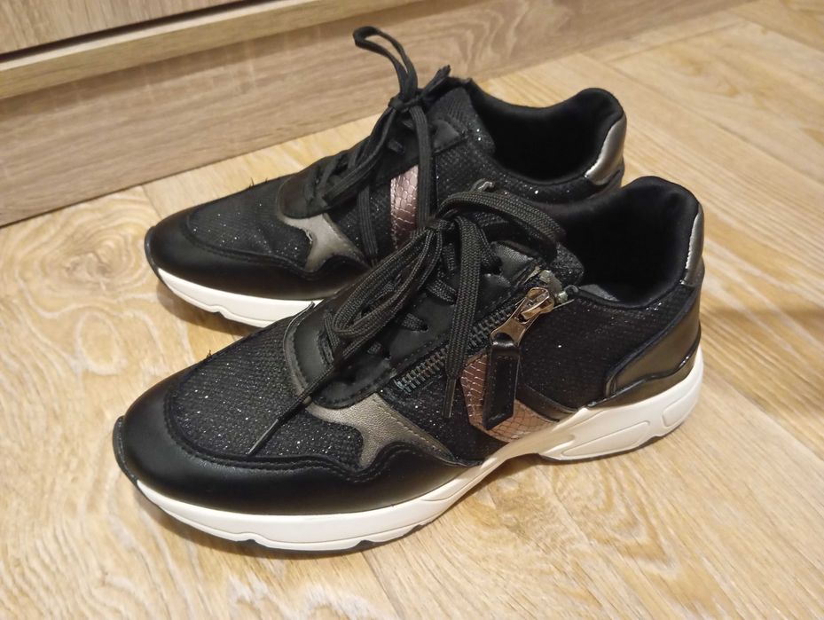 Дамски маратонки