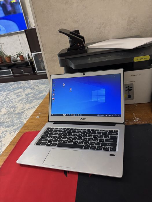 Acer Swift 1 / IPS Full HD / 4GB RAM / Для учебы и работы