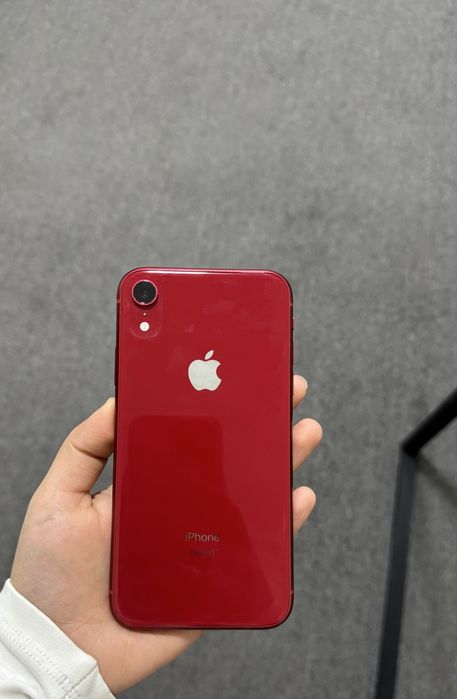 Iphone xr красный