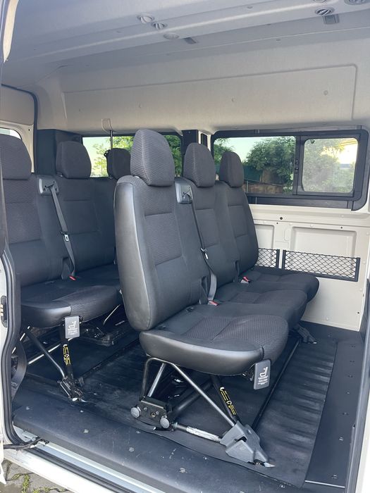 Rent a car/ Inchirieri auto 8+1 locuri Focsani