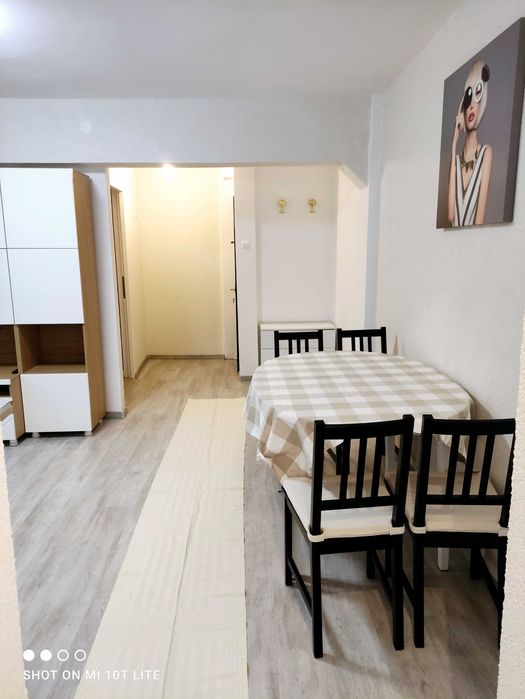 Închiriez apartament 2 camere str Amaradia