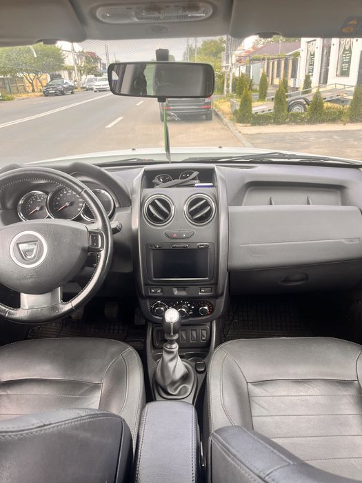 Dacia Duster diesel full