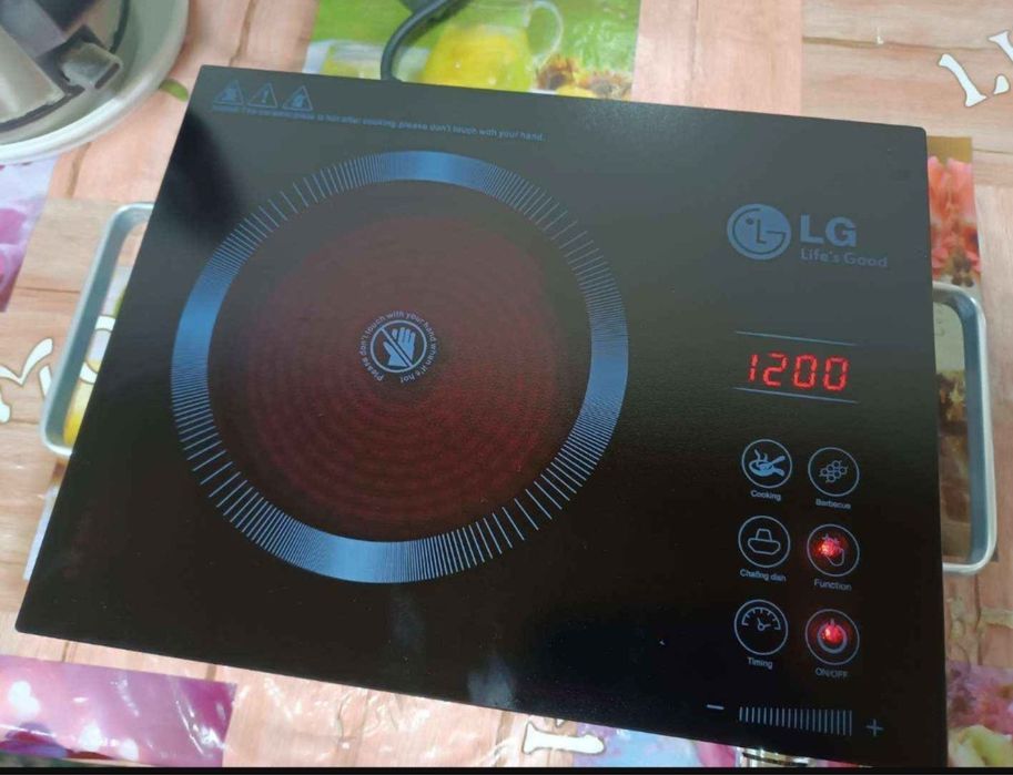 Электроплита с керамической поверхностью LG model:L-7035