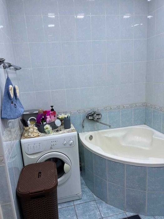 Продается квартира в Яшнабадском районе Авиасозлар-1, 2х комнат 2-этаж