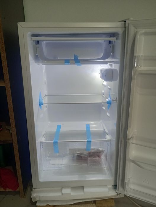 Kit  solar  completă cu frigider inclus