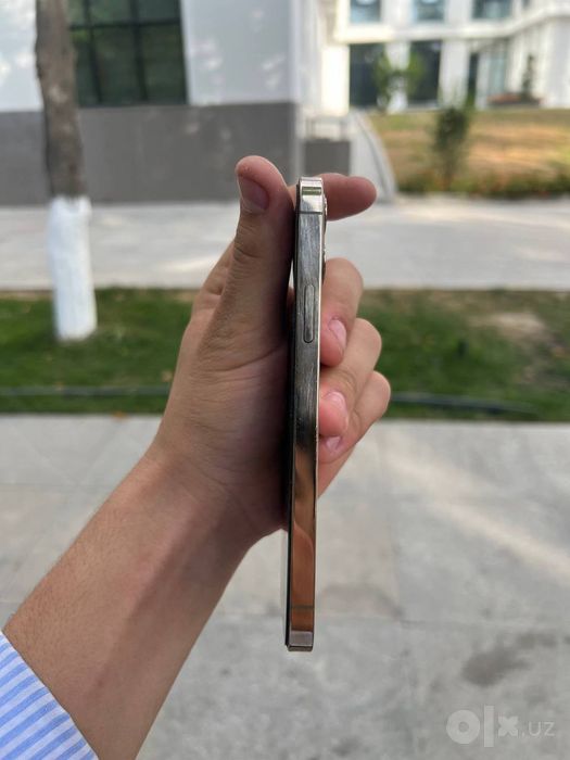 iPhone 12 pro sotiladi