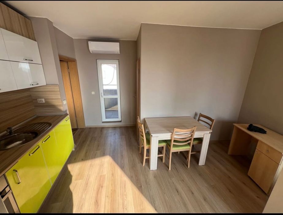 Дава се под наем Двустаен апартамент в Варна, Цветен квартал - 65 кв.м за 504.9 € - Снимка #9