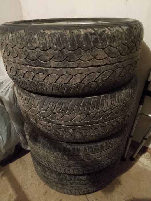 Продам диски с шинами