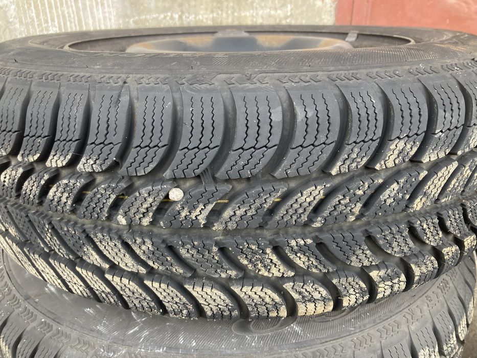 Roți de iarnă cu jante de tablă