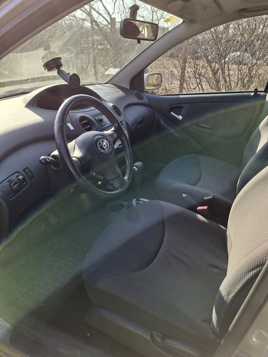 Toyota Yaris 2003 76903km