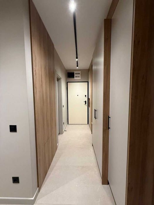 Дава се под наем Тристаен апартамент в София, Красно село - 97 кв.м за 1300 € - Снимка #9