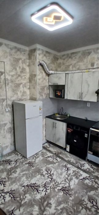 Kvartira sotiladi 2xona srochna