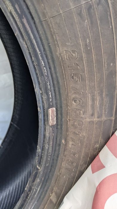 Продам шины летние 215/65 17