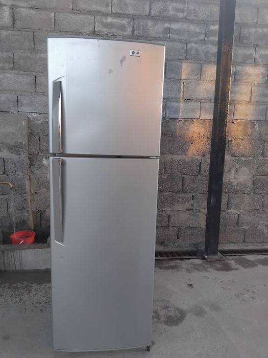 Холодильник рабочий