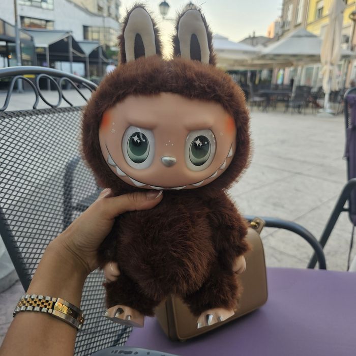 Голямо плюшено LABUBU