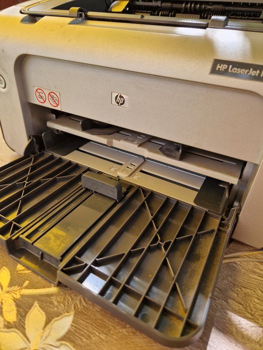 HP LaserJet P1006 – Imprimantă laser alb-negru – 80 lei