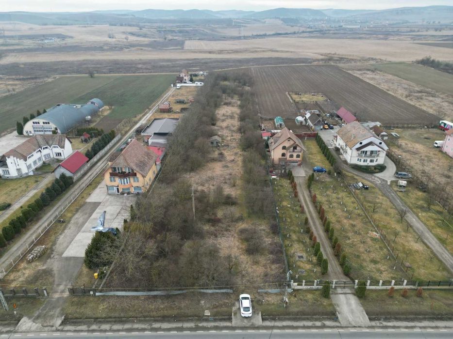 Teren de vanzare la intrare in Ungheni cu deschidere de 36 m la E60