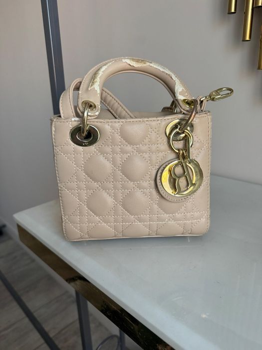 Продам обувь всё за 45000 тг