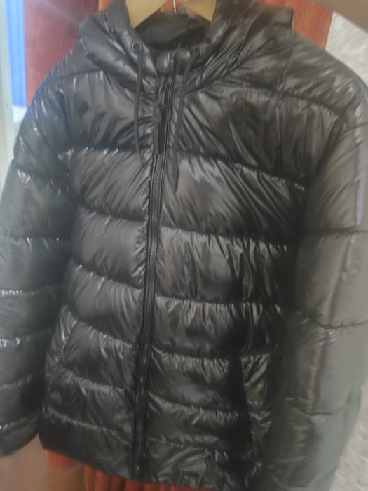 Продам зимнюю куртку