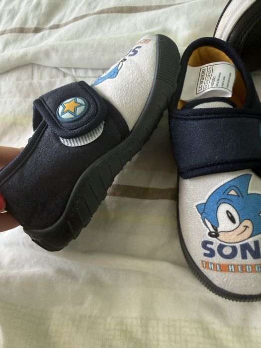 Нови пантофки Соник и маратонки адидас носени 23 размер
