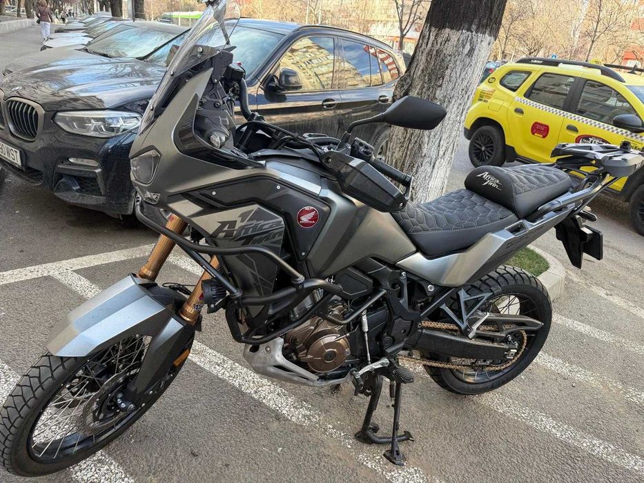 Honda Africa Twin Adventure Sports ES 2023– Full echipata