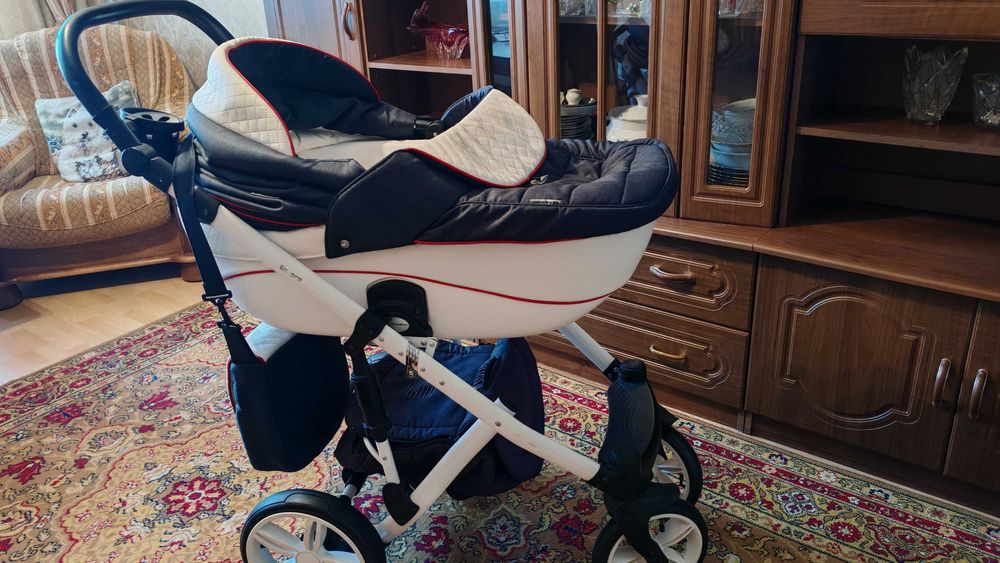 Продам Коляску Adamex Encore 2 В 1 - X8