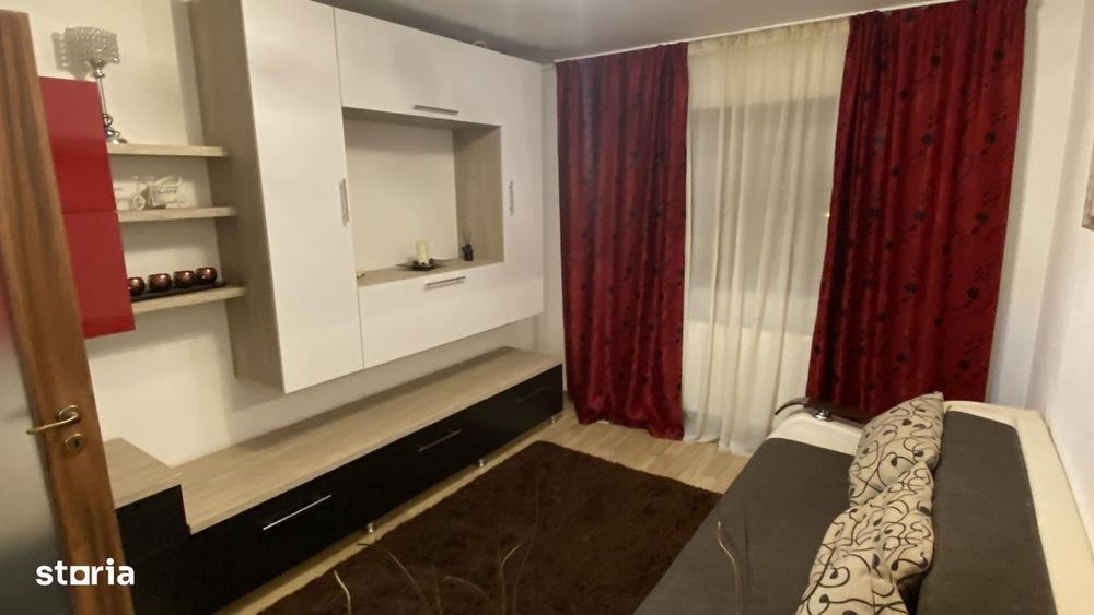 Apartament 2 CD Poitiers Frumoasa Bloc nou Parcare Curte privata