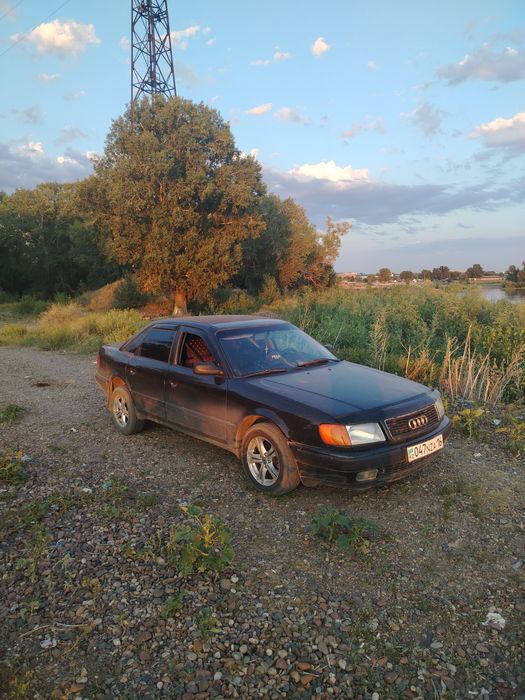 Продам ауди 100 с4 2.3