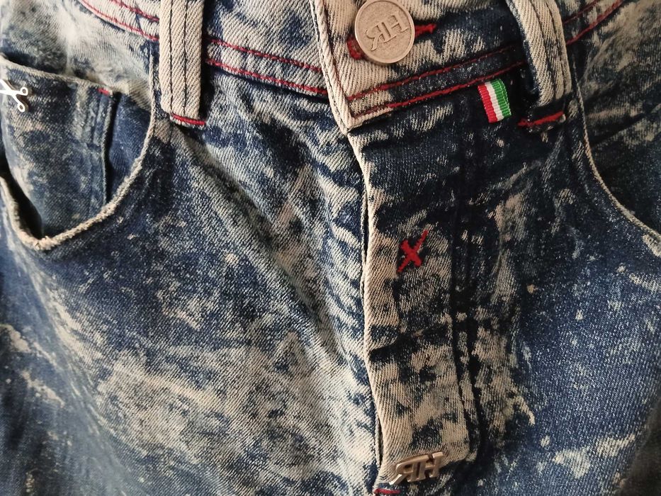 Blugi pantaloni RedHouse ,culoare albastru stare foarte buna!