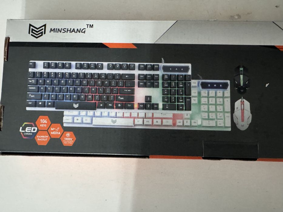 Продам игровой набор. Клавиатура и мышь