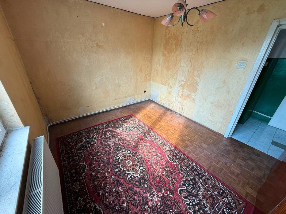 Ofer spre Vânzare Apartament 2 camere  Zona Centrala, Str Corvinilor , Etaj 3 din 4