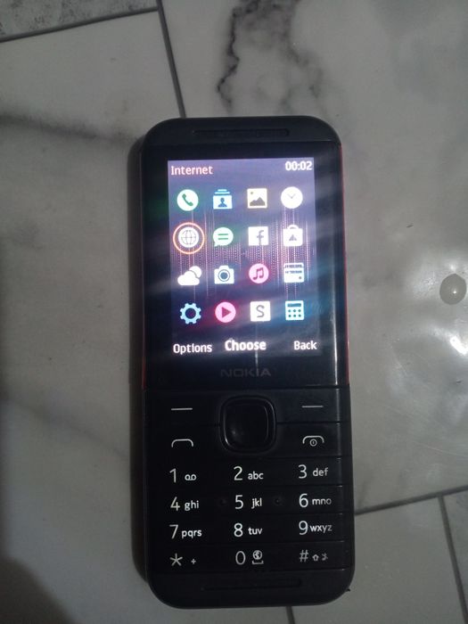 Продам двухсимчитый простой телефон Nokia  рабочи