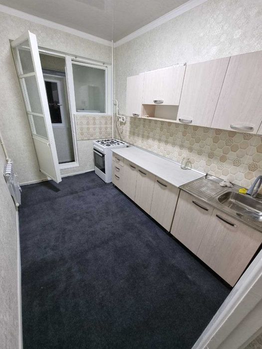 Продаётся дом, квартира 3 комнатная , Карасу-4