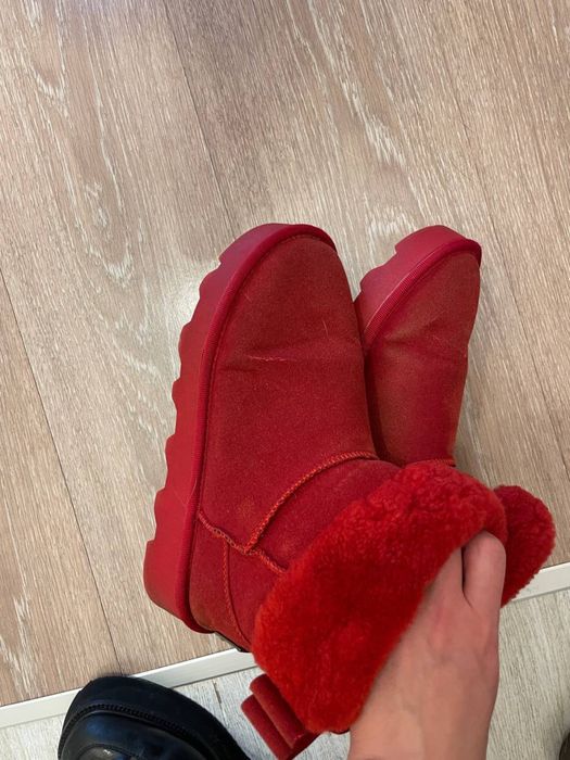 Продам угги зимние 36 размер