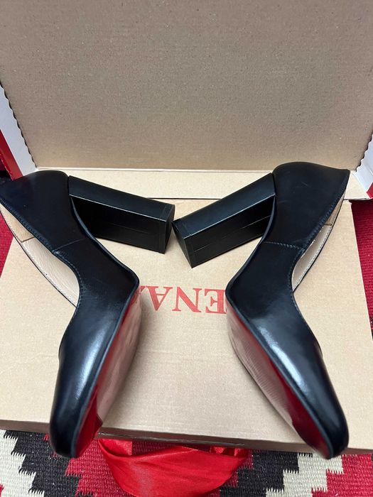 Pantofi clasici Benaza – toc gros, negru elegant