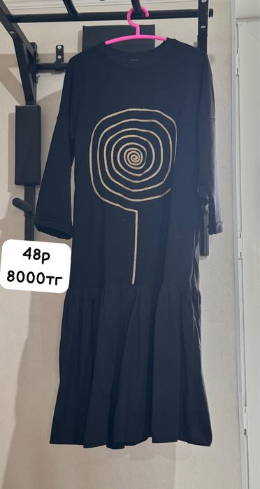 Продам платья в разную цену